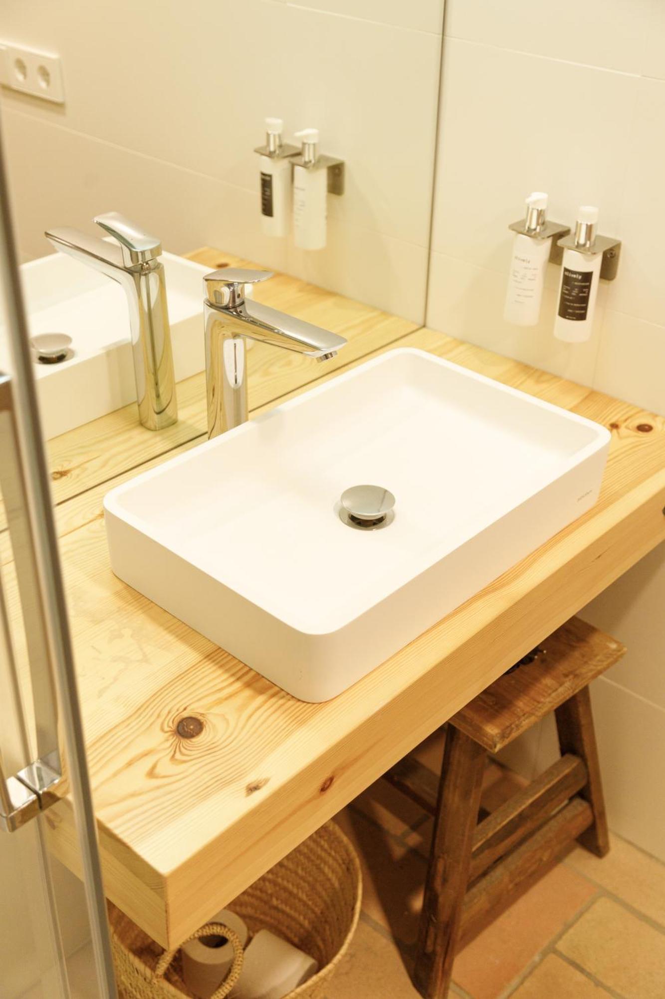 La Comuna By Bon Dia Residences Girona Ngoại thất bức ảnh